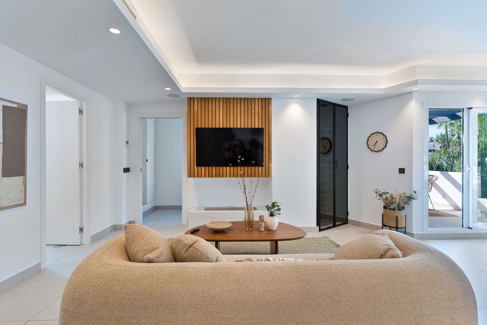 3 slaapkamer Penthouse te koop in Marbella met zwembad - € 625.000 (Ref: 9357120)