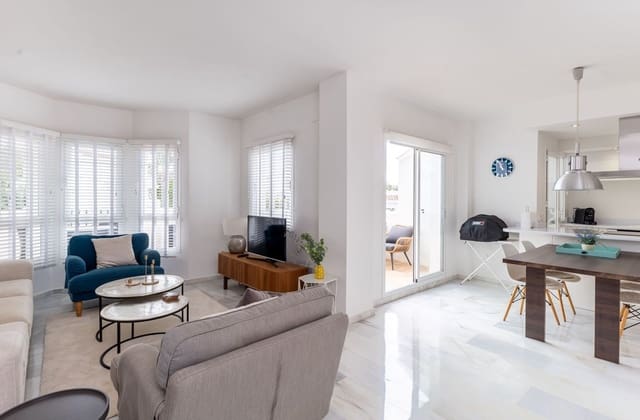 3 chambre Appartement à vendre à Nueva Andalucia, Marbella avec piscine garage - 470 000 € (Ref: 9359102)