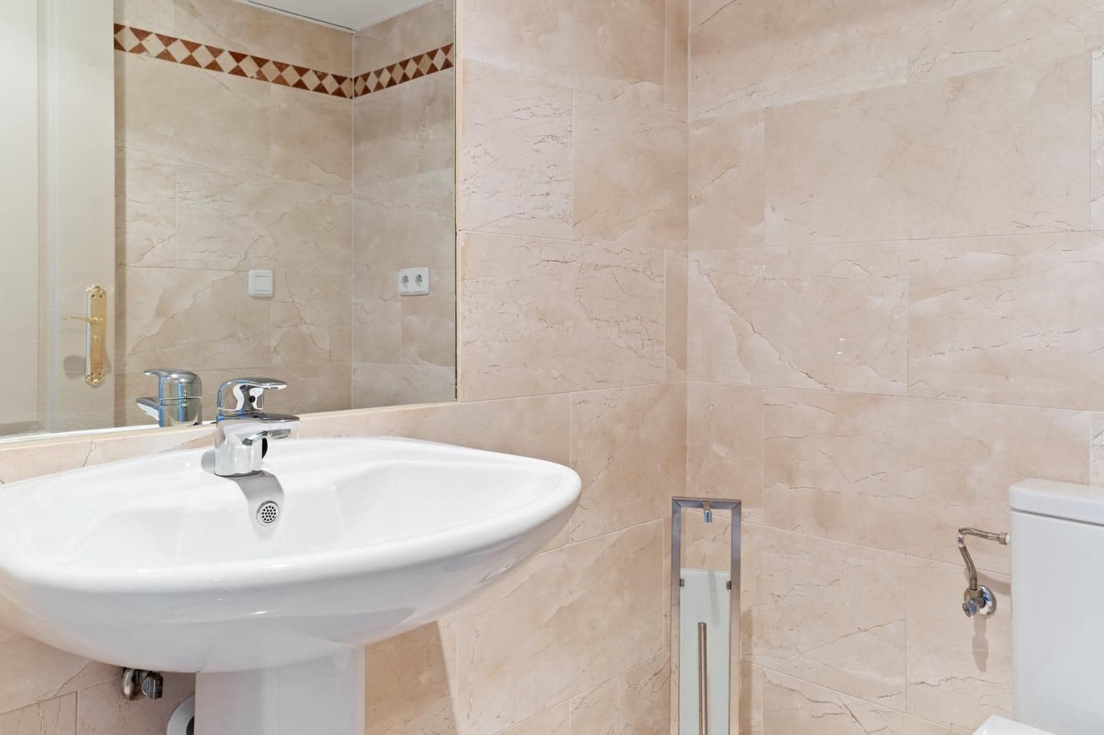 2 chambre Appartement à vendre à Marbella avec piscine garage - 695 000 € (Ref: 9359111)