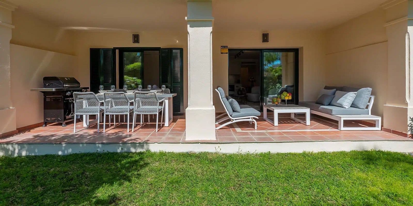 3 chambre Appartement à vendre à Marbella avec piscine garage - 655 000 € (Ref: 9359114)