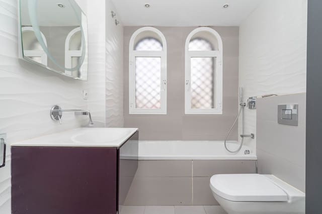 3 soverom Hus til salgs i Marbella med svømmebasseng garasje - € 519 000 (Ref: 9359117)