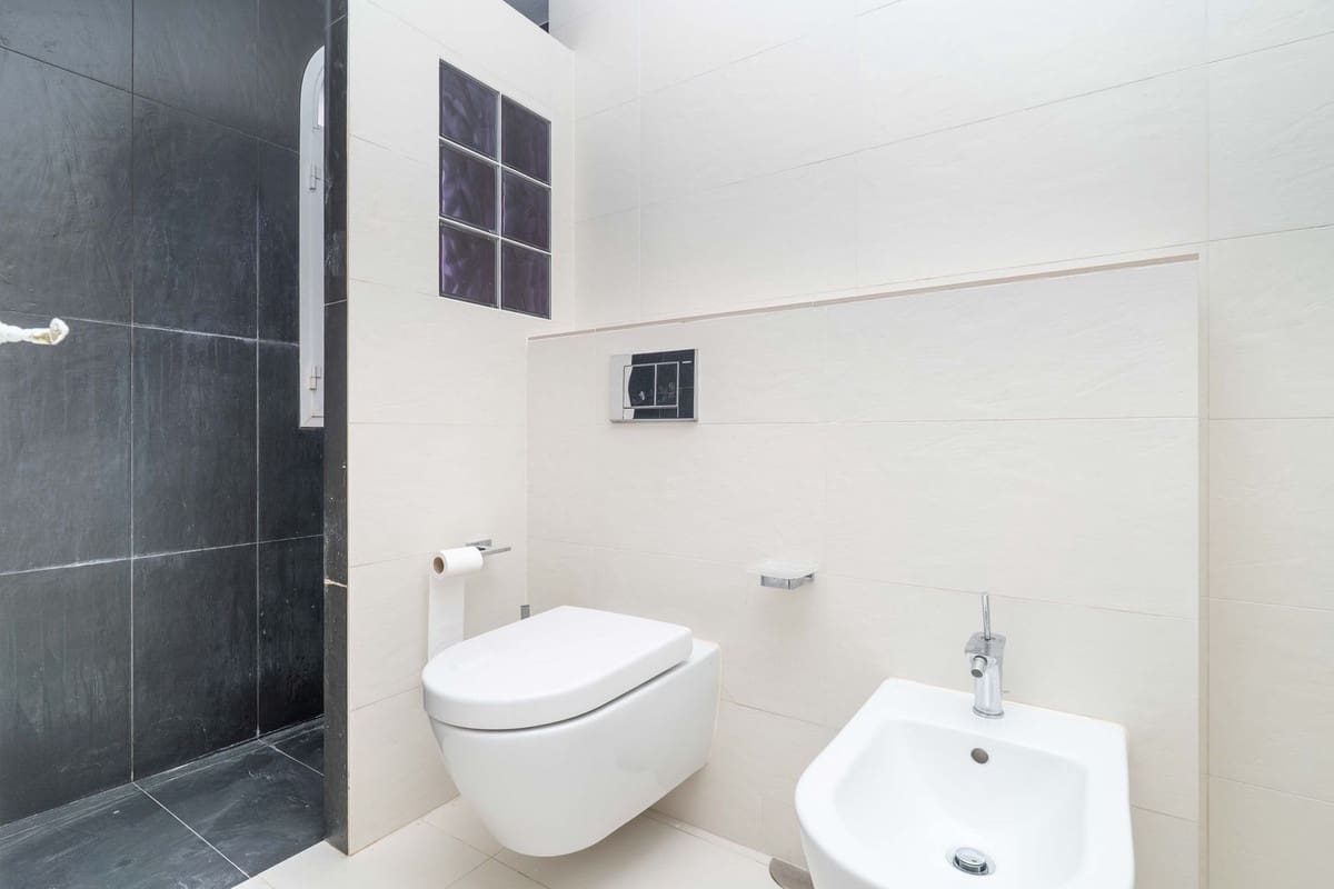 3 soverom Hus til salgs i Marbella med svømmebasseng garasje - € 519 000 (Ref: 9359117)