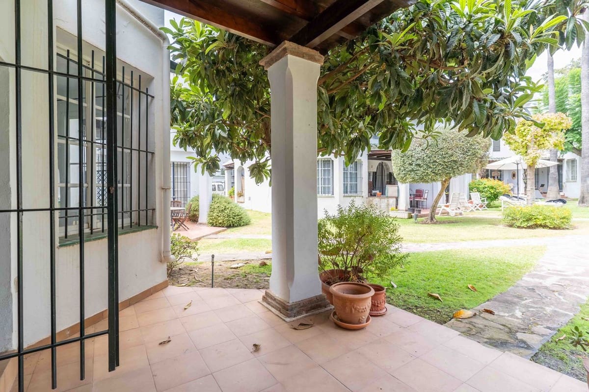 3 soverom Hus til salgs i Marbella med svømmebasseng garasje - € 519 000 (Ref: 9359117)