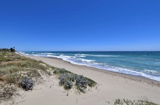 3 soverom Kjedet enebolig til salgs i Marbella med svømmebasseng garasje - € 1 190 000 (Ref: 9362295)