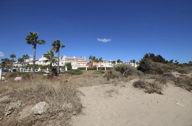 3 soverom Kjedet enebolig til salgs i Marbella med svømmebasseng garasje - € 1 190 000 (Ref: 9362295)