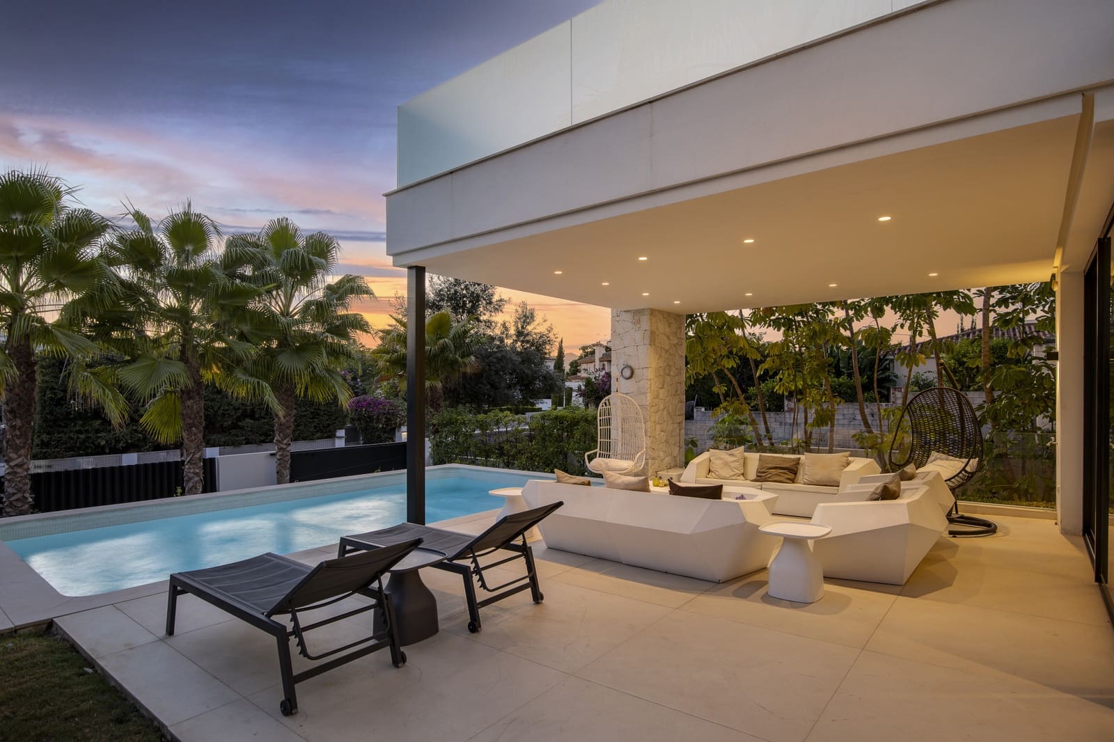 6 sovrum Villa till salu i San Pedro de Alcantara med pool garage - 2 295 000 € (Ref: 9362296)