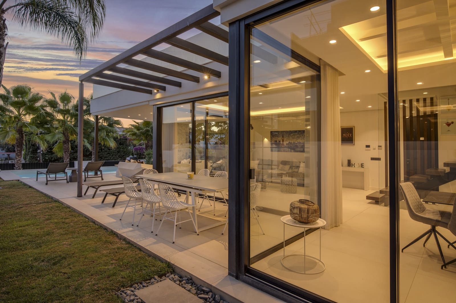 6 sovrum Villa till salu i San Pedro de Alcantara med pool garage - 2 295 000 € (Ref: 9362296)