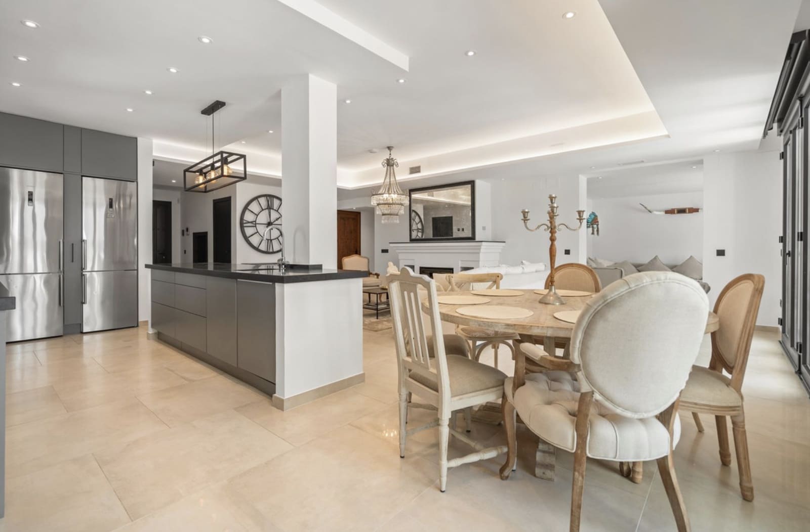 4 chambre Villa/Maison à vendre à Marbella avec piscine garage - 2 499 000 € (Ref: 9362298)