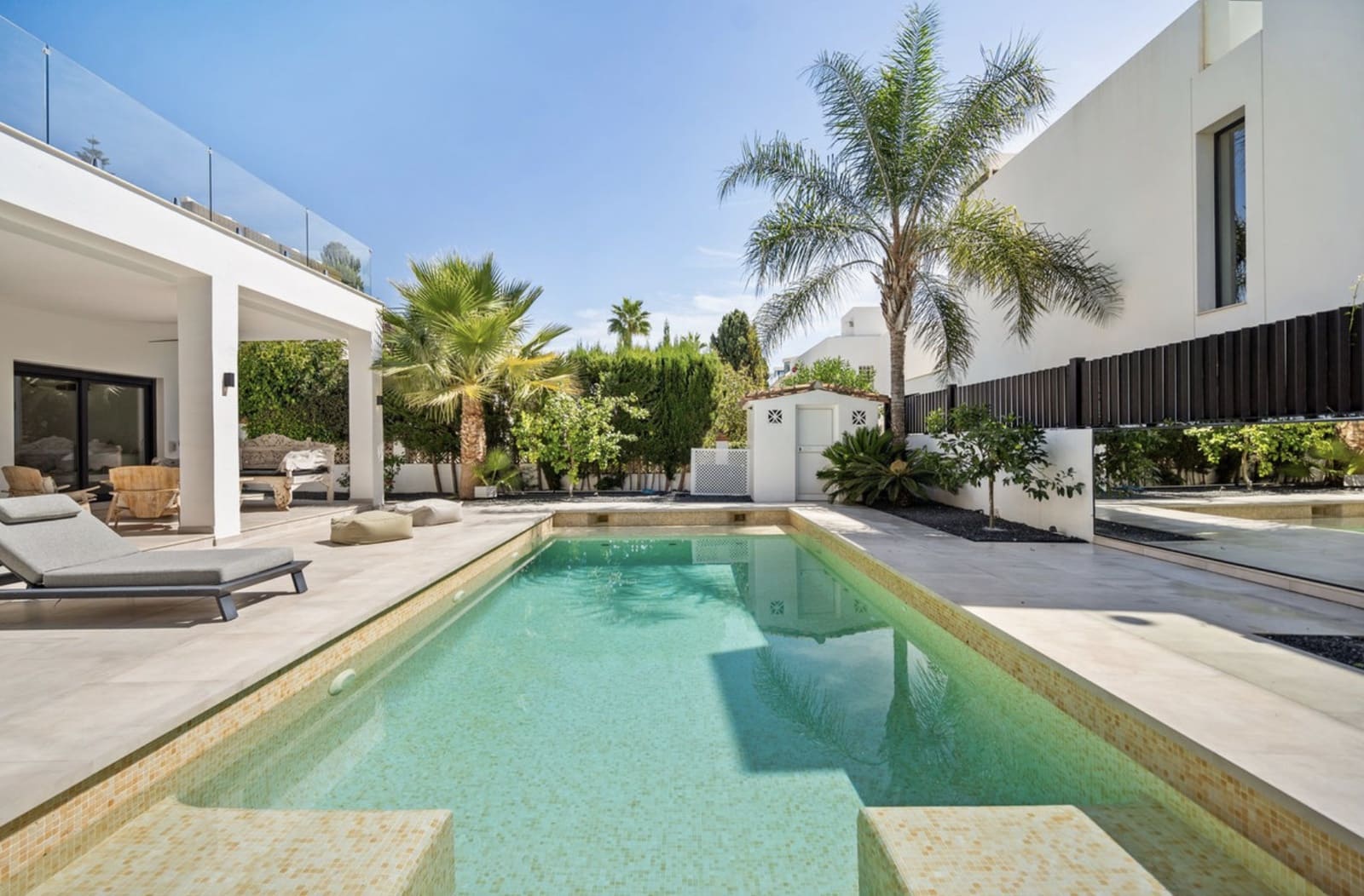 4 chambre Villa/Maison à vendre à Marbella avec piscine garage - 2 499 000 € (Ref: 9362298)