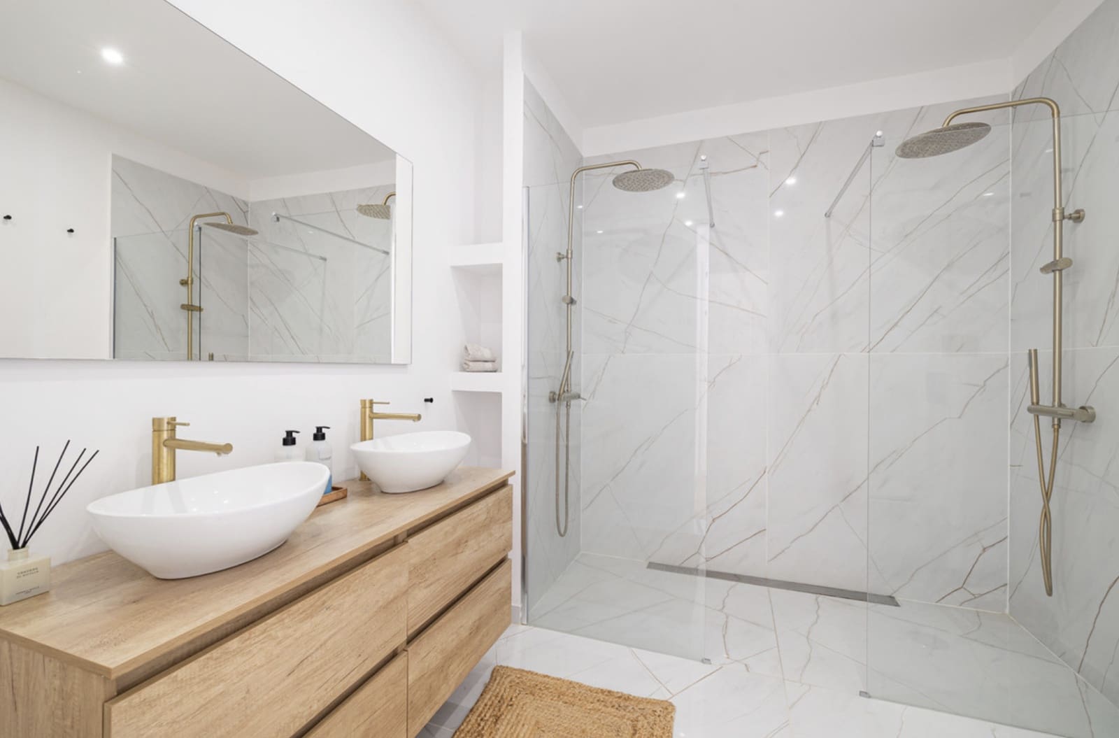 3 soveværelse Penthouse til salg i Nueva Andalucia med swimmingpool garage - € 1.145.000 (Ref: 9371959)