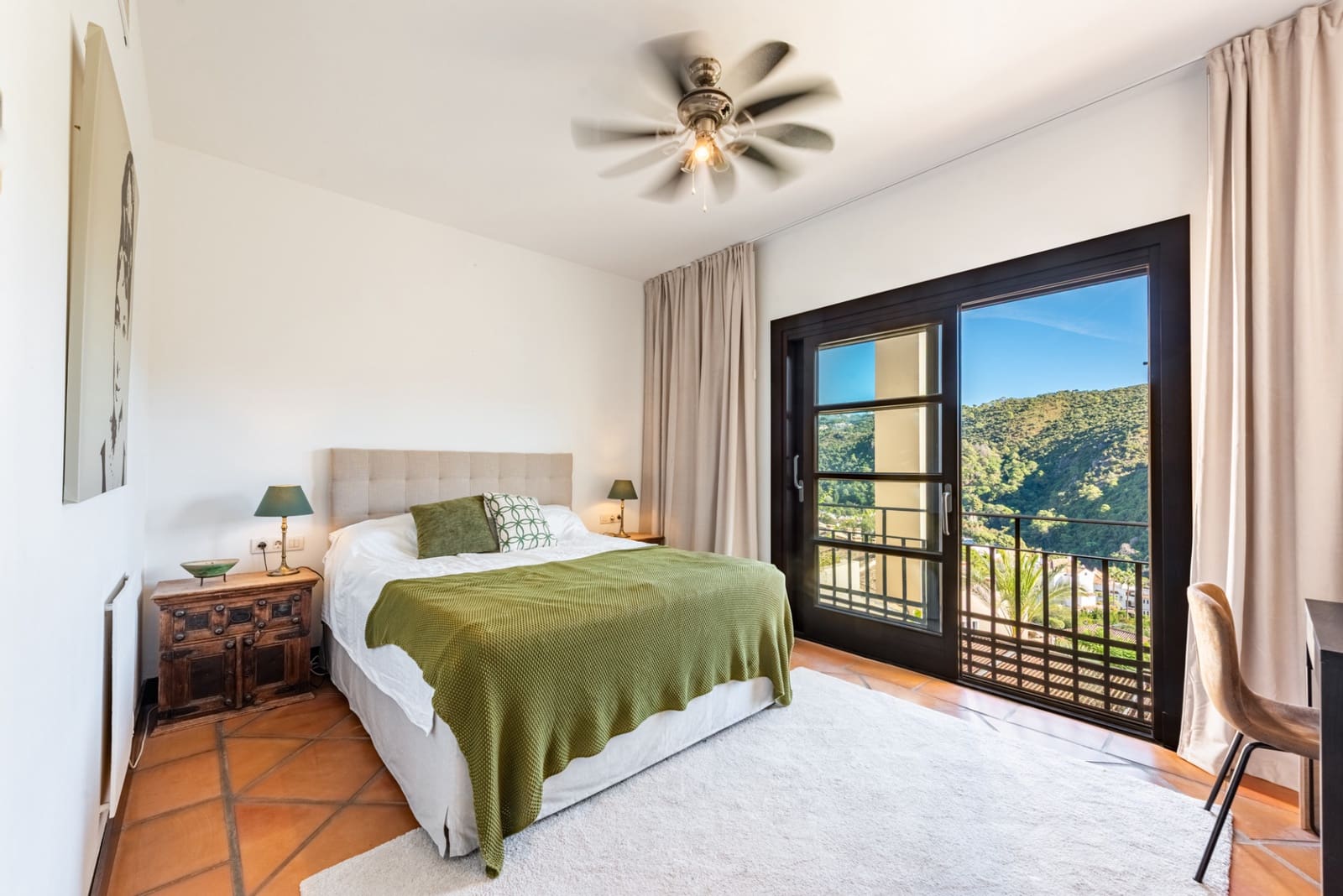 4 sovrum Hus till salu i Benahavis med pool garage - 695 000 € (Ref: 9375121)