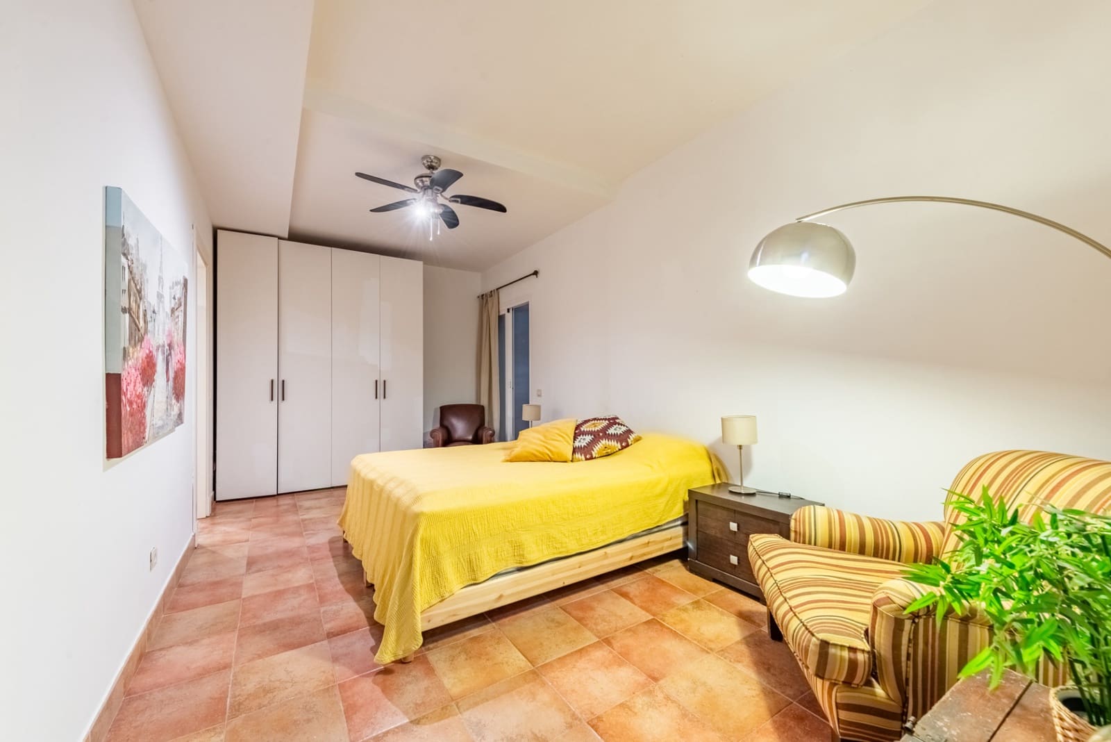 4 sovrum Hus till salu i Benahavis med pool garage - 695 000 € (Ref: 9375121)