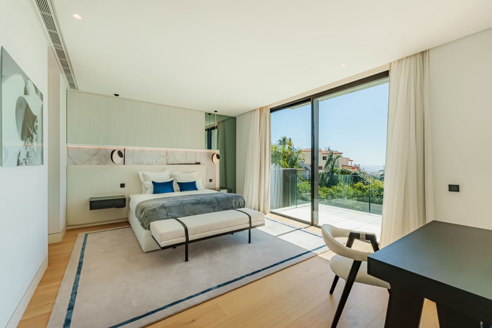 8 Zimmer Villa zu verkaufen in Benahavis mit Pool Garage - 19.850.000 € (Ref: 9375124)