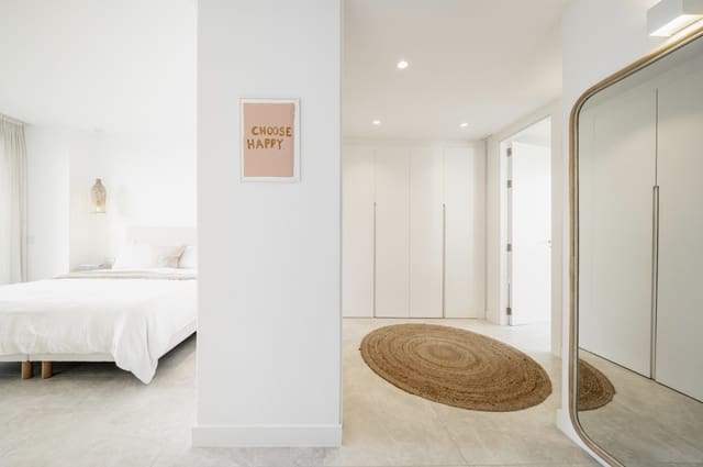 4 makuuhuone Huoneisto myytävänä paikassa Marbella mukana uima-altaan 
autotalli - 1 550 000 € (Ref: 9382540)