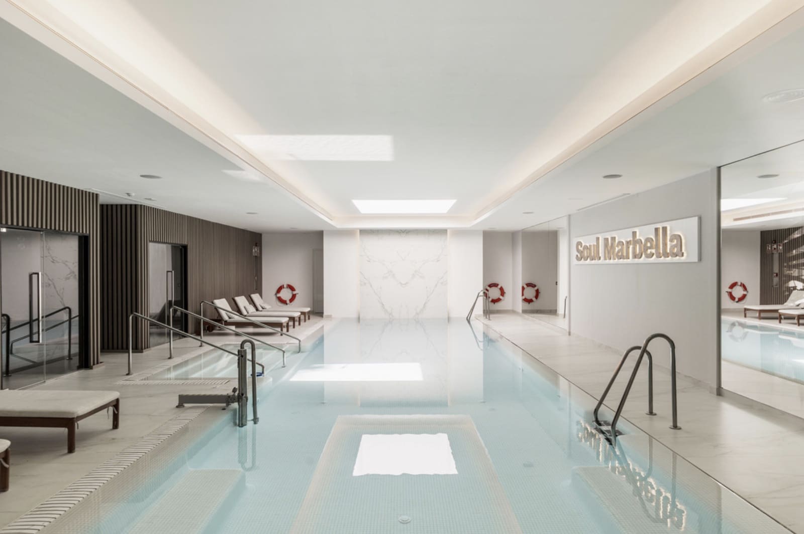 4 soveværelse Lejlighed til salg i Marbella med swimmingpool garage - € 1.550.000 (Ref: 9382540)