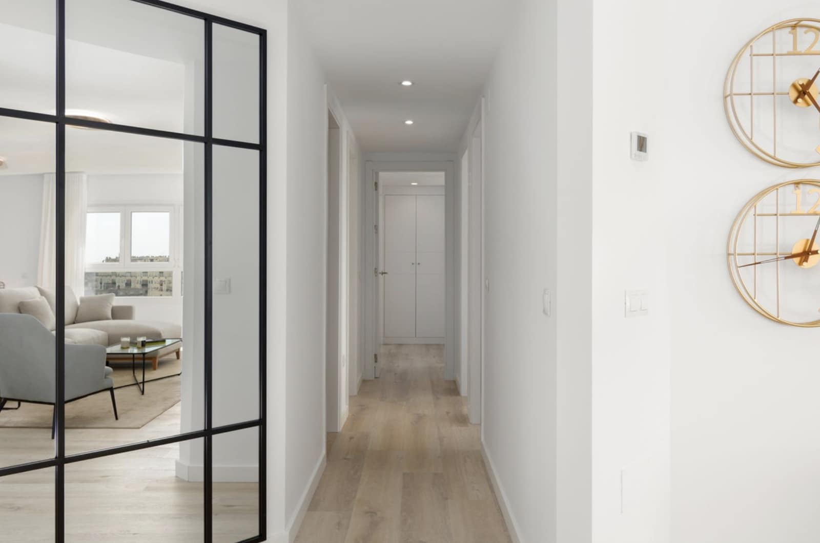 4 sovrum Takvåning till salu i Nueva Andalucia med pool garage - 650 000 € (Ref: 9382541)