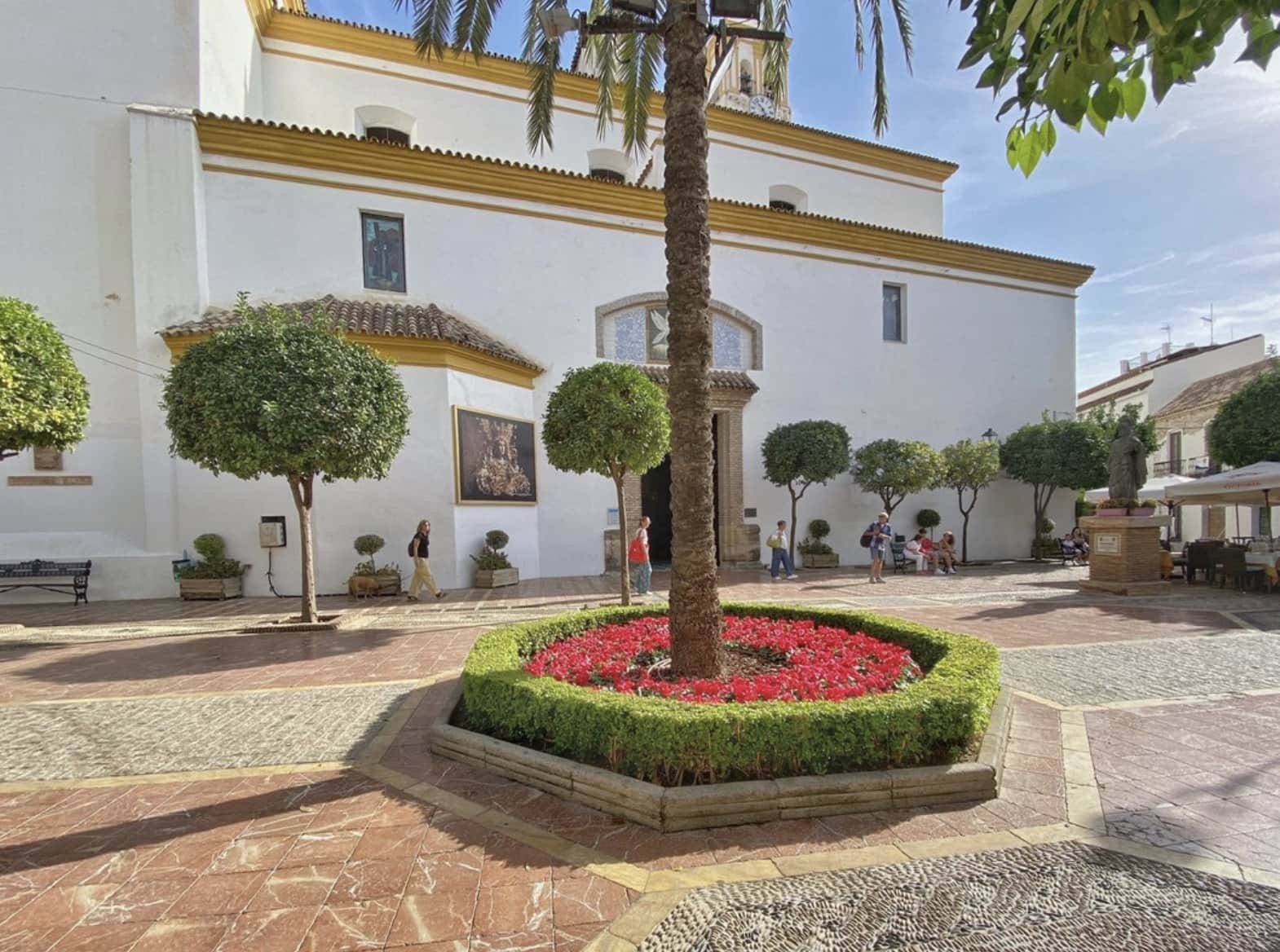 5 soveværelse Byhus til salg i Marbella - € 1.275.000 (Ref: 9385393)