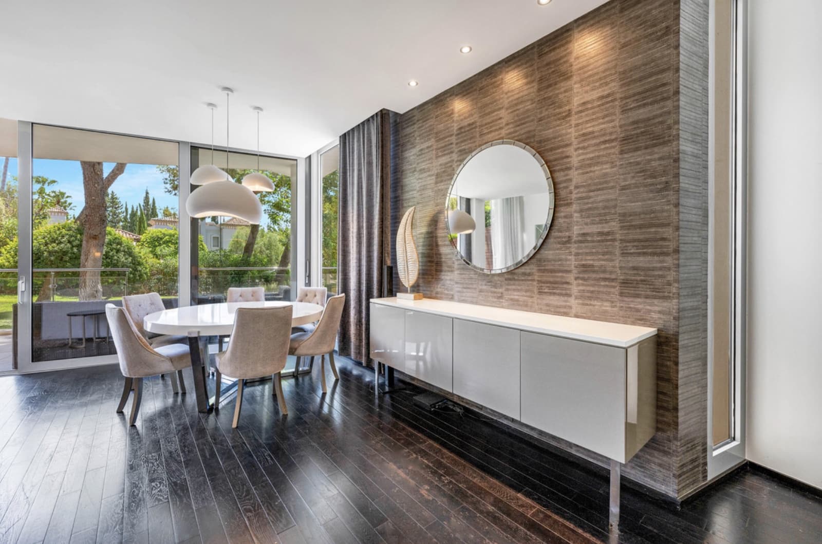 2 sovrum Hus till salu i Marbella med pool garage - 1 630 000 € (Ref: 9387750)