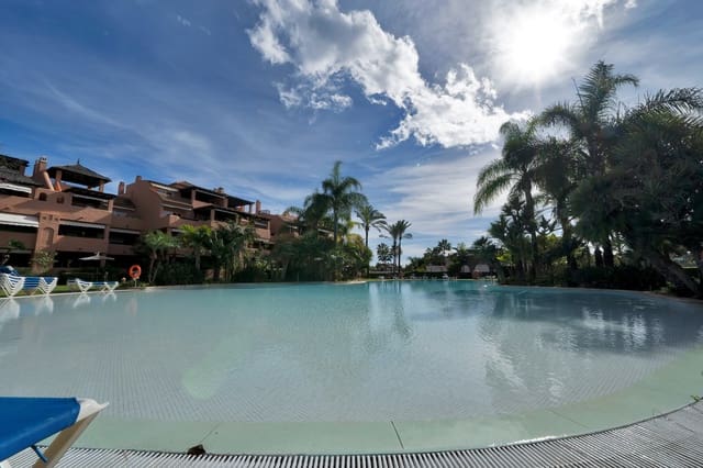 2 sovrum Lägenhet till salu i Guadalmina Baja, Marbella med pool garage - 550 000 € (Ref: 9387754)