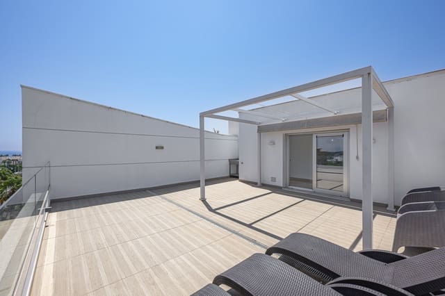 3 sovrum Takvåning till salu i San Pedro de Alcantara, Marbella med pool - 769 000 € (Ref: 9387755)