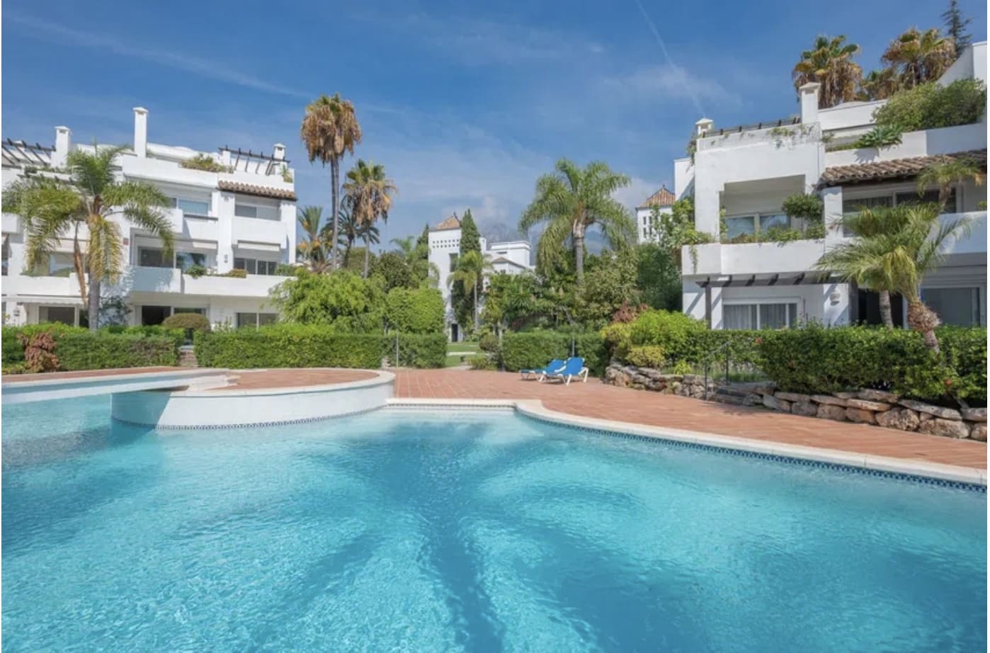 2 sovrum Lägenhet till salu i Marbella med pool garage - 1 500 000 € (Ref: 9387757)