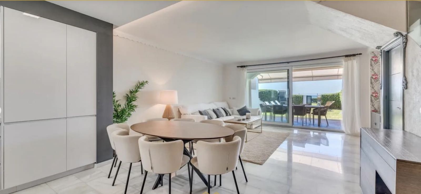 4 makuuhuone Paritalo myytävänä paikassa Marbella mukana uima-altaan 
autotalli - 1 950 000 € (Ref: 9387759)