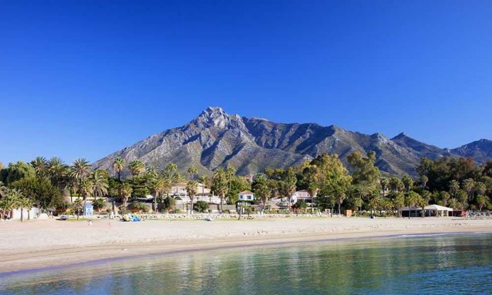 2 makuuhuone Huvila myytävänä paikassa Marbella mukana 
autotalli - 675 000 € (Ref: 9387760)