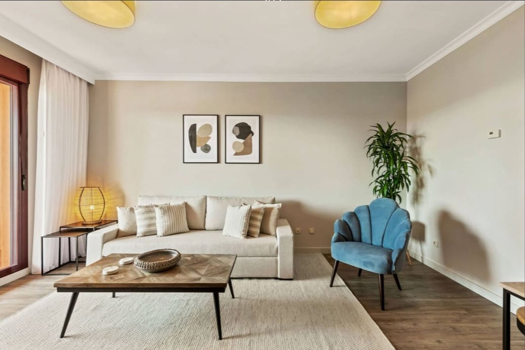 1 bedroom Apartment for sale in Benahavis with pool garage - € 255,000 (Ref: 9390848)