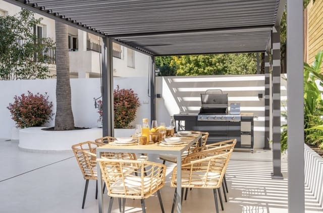 3 quarto Apartamento para venda em Nueva Andalucia, Marbella com piscina garagem - 795 000 € (Ref: 9390849)