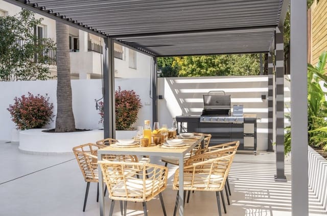 3 quarto Apartamento para venda em Nueva Andalucia, Marbella com piscina garagem - 795 000 € (Ref: 9390849)