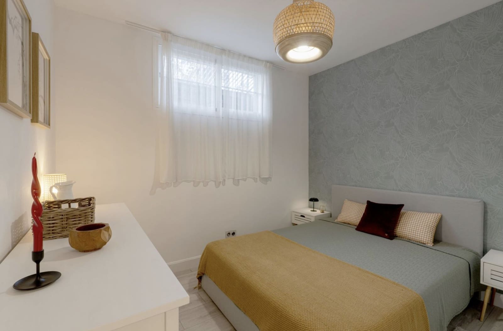 Pareado de 4 habitaciones en Guadalmina en venta con piscina garaje - 920.000 € (Ref: 9393926)