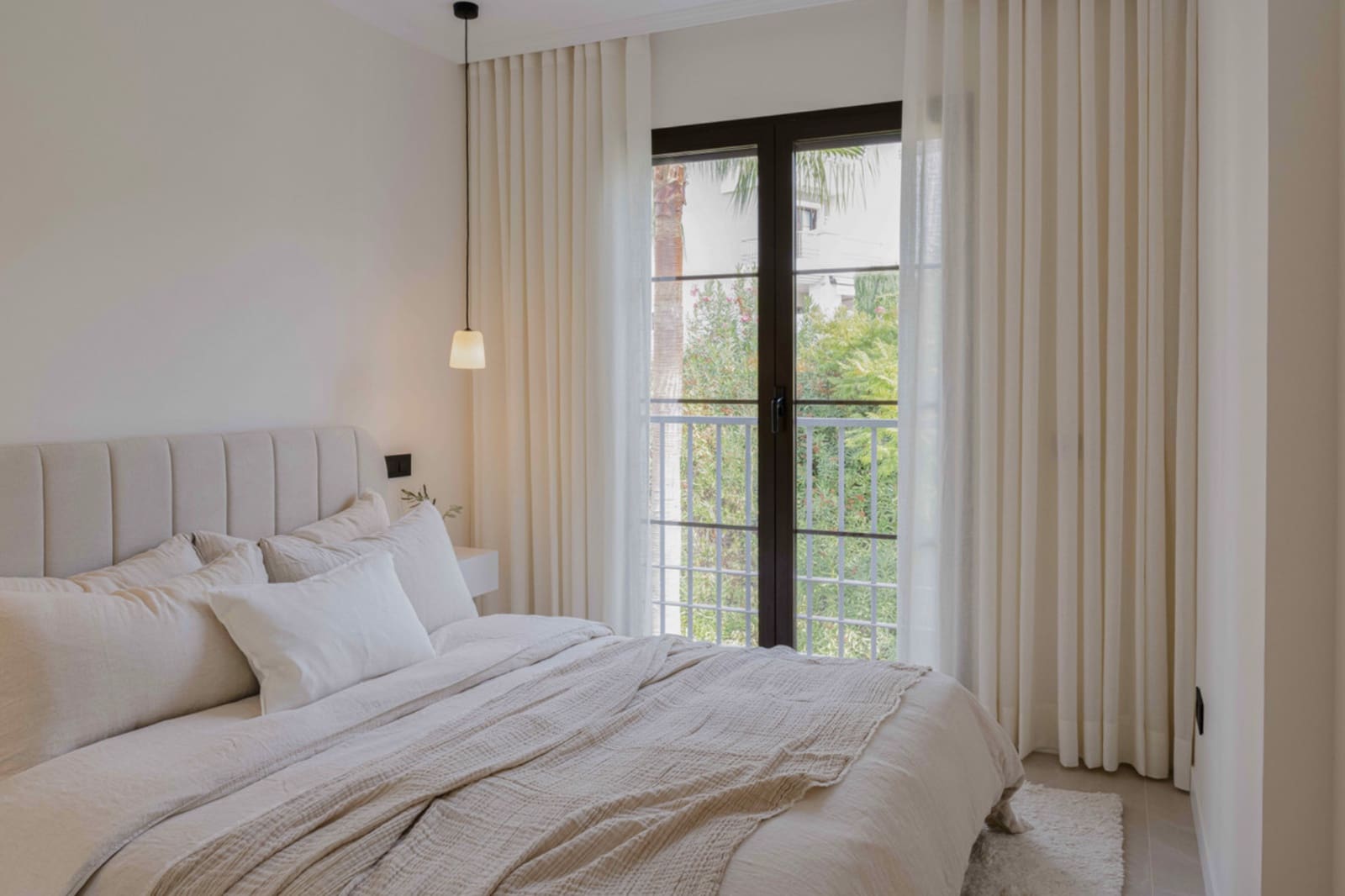 3 bedroom Penthouse for sale in Los Arqueros with pool garage - € 849,000 (Ref: 9393927)