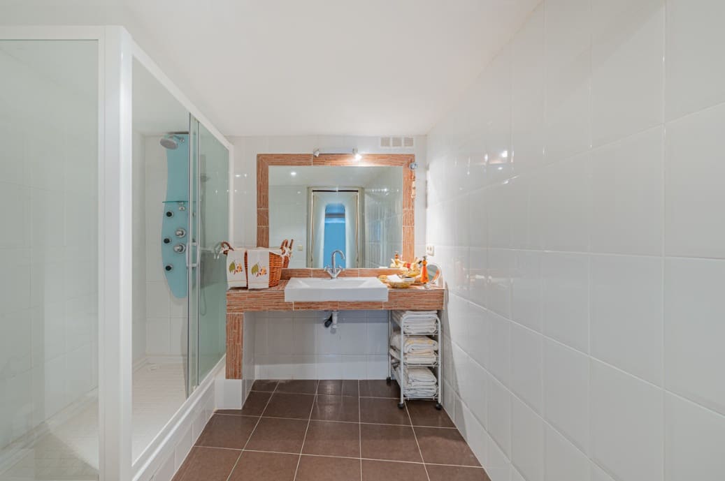 3 bedroom Townhouse for sale in Golden Mile with pool garage - € 680,000 (Ref: 9395874)