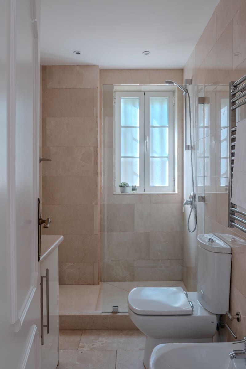 4 soverom Villa til salgs i Marbella med svømmebasseng garasje - € 1 885 000 (Ref: 9398316)