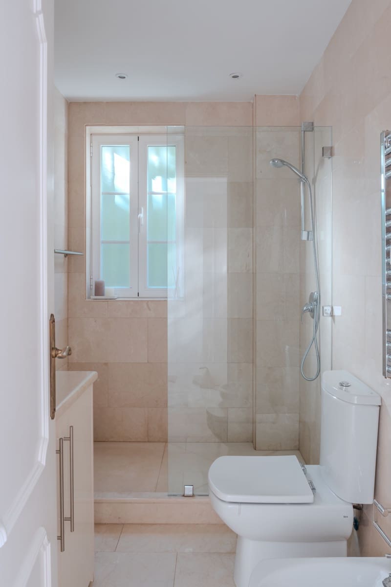 4 soverom Villa til salgs i Marbella med svømmebasseng garasje - € 1 885 000 (Ref: 9398316)