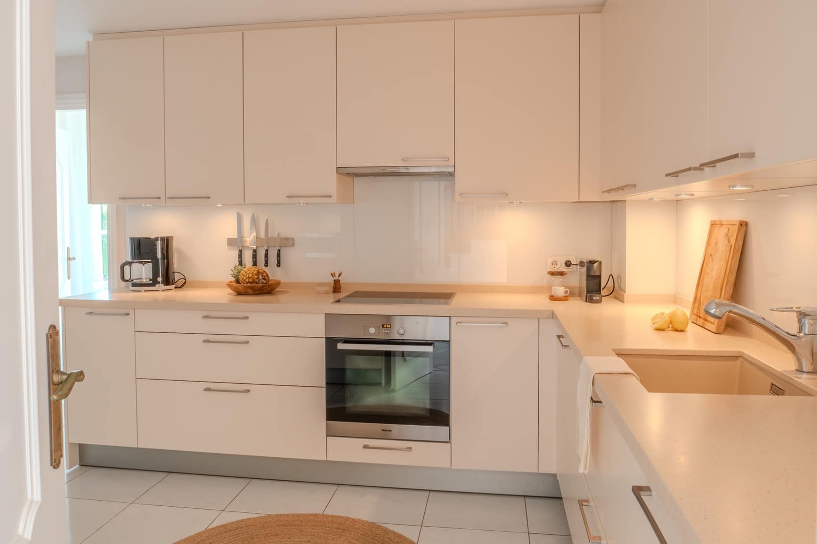 4 soverom Villa til salgs i Marbella med svømmebasseng garasje - € 1 885 000 (Ref: 9398316)