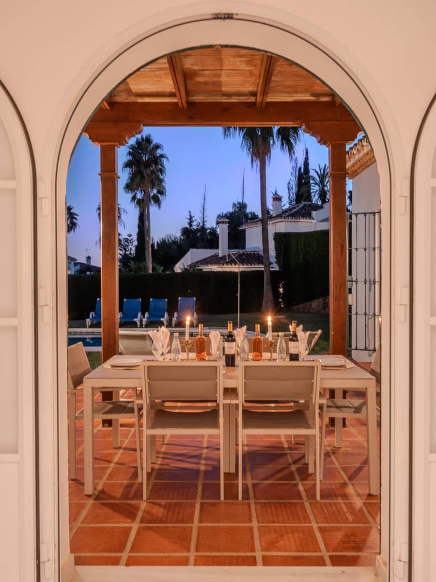 4 soverom Villa til salgs i Marbella med svømmebasseng garasje - € 1 885 000 (Ref: 9398316)