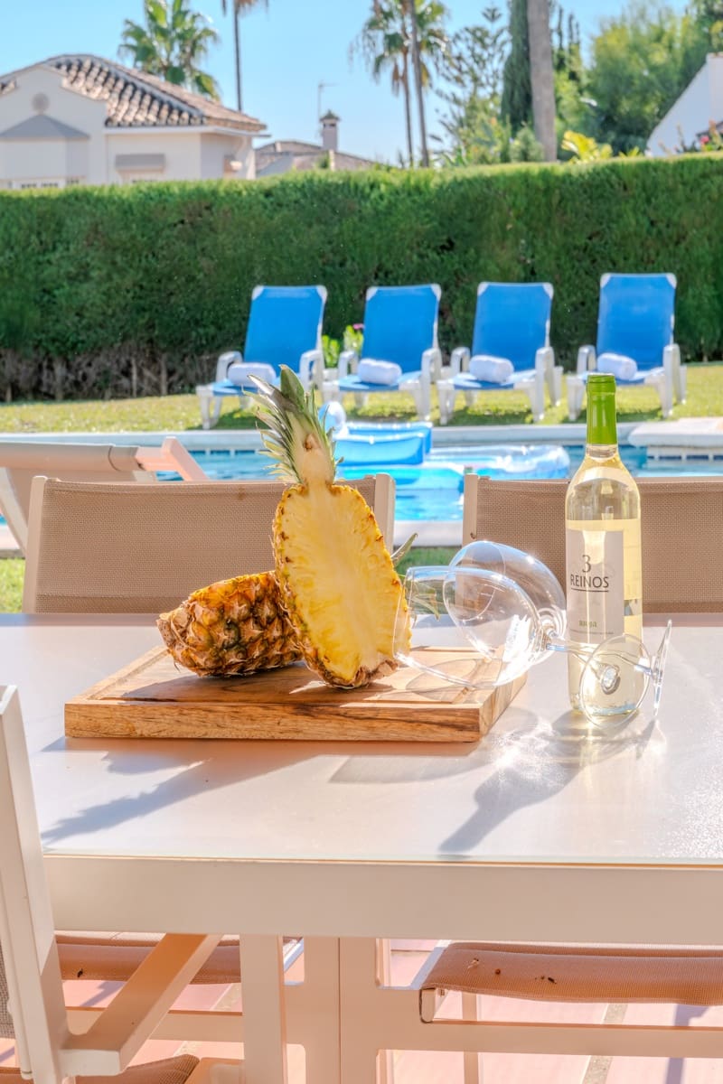 4 soverom Villa til salgs i Marbella med svømmebasseng garasje - € 1 885 000 (Ref: 9398316)