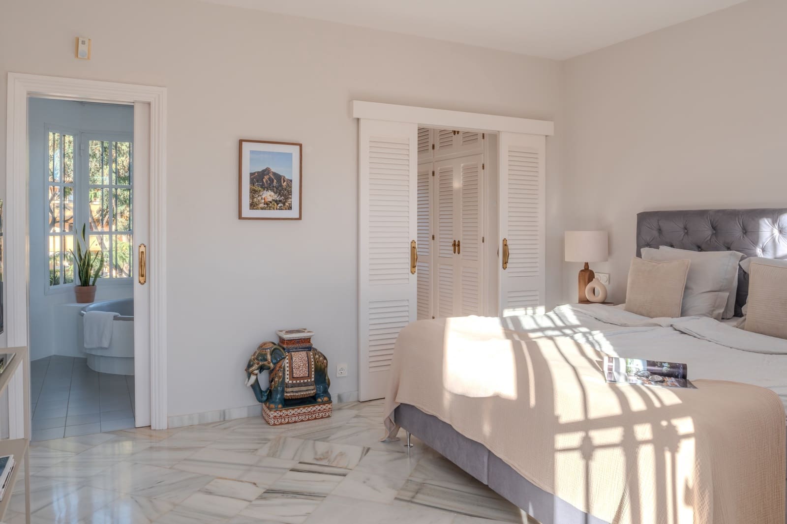 4 soverom Villa til salgs i Marbella med svømmebasseng garasje - € 1 885 000 (Ref: 9398316)