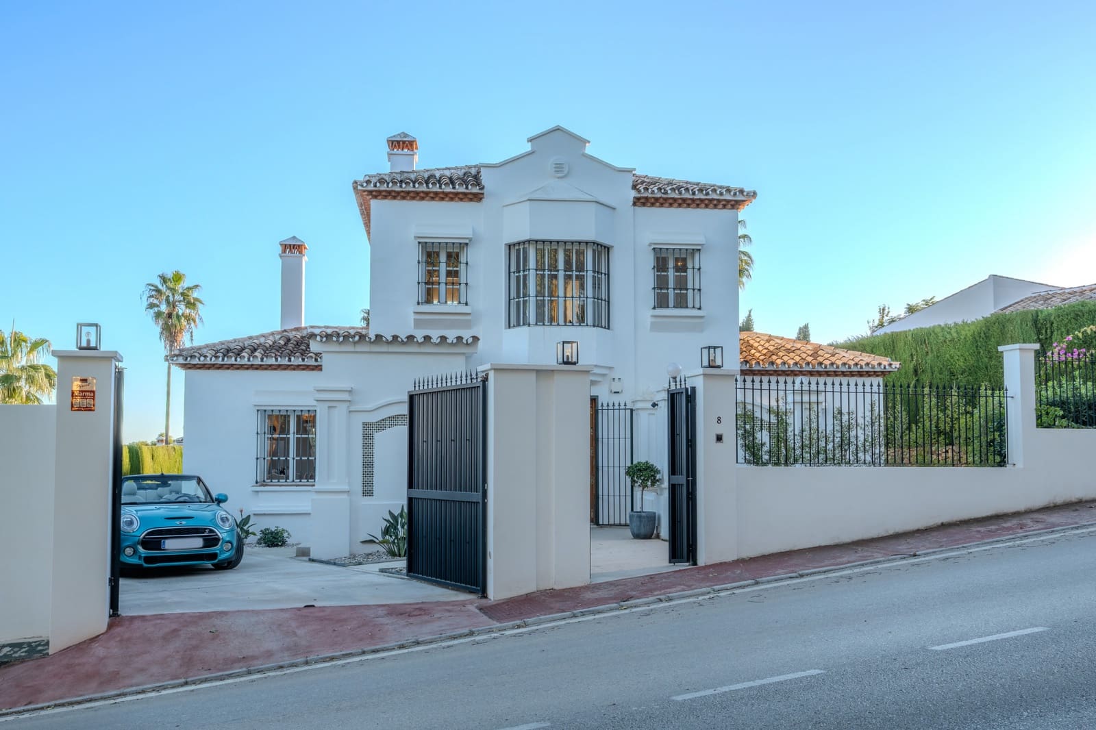 4 soverom Villa til salgs i Marbella med svømmebasseng garasje - € 1 885 000 (Ref: 9398316)