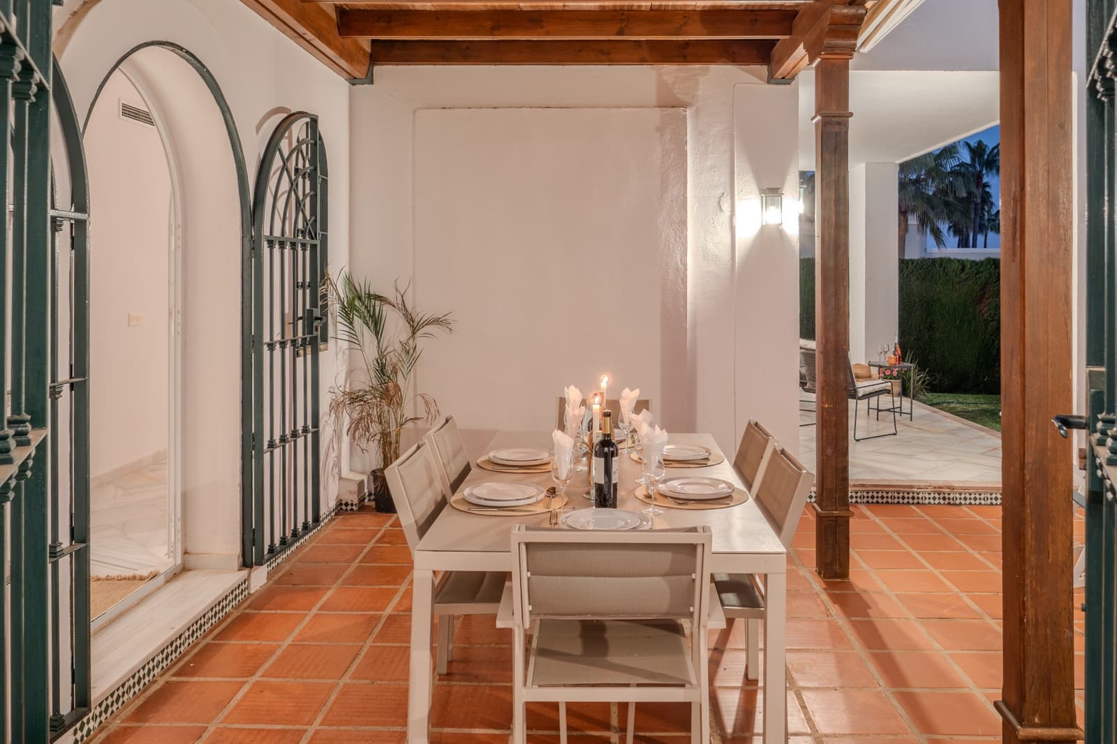 4 soverom Villa til salgs i Marbella med svømmebasseng garasje - € 1 885 000 (Ref: 9398316)