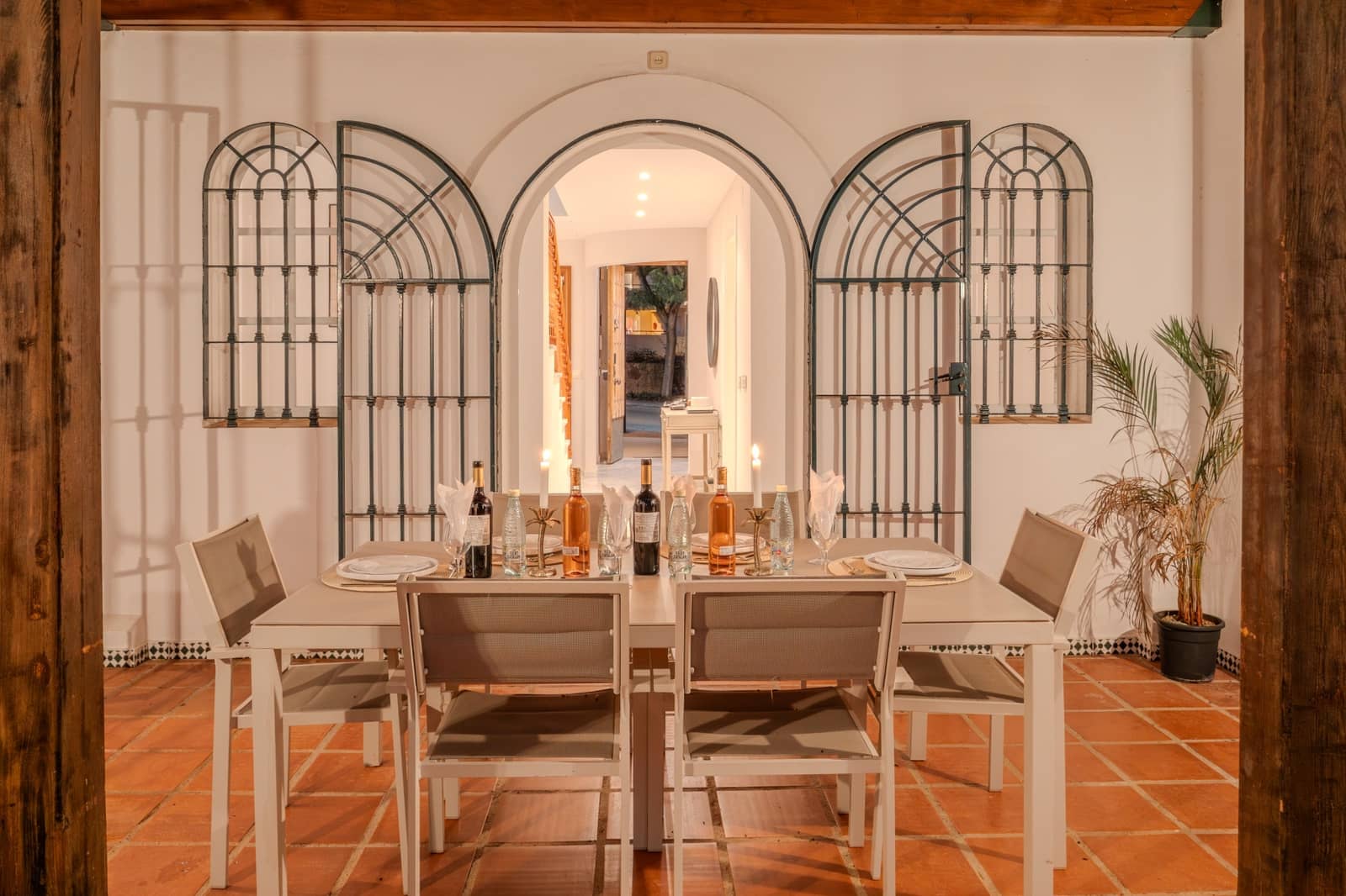 4 soverom Villa til salgs i Marbella med svømmebasseng garasje - € 1 885 000 (Ref: 9398316)