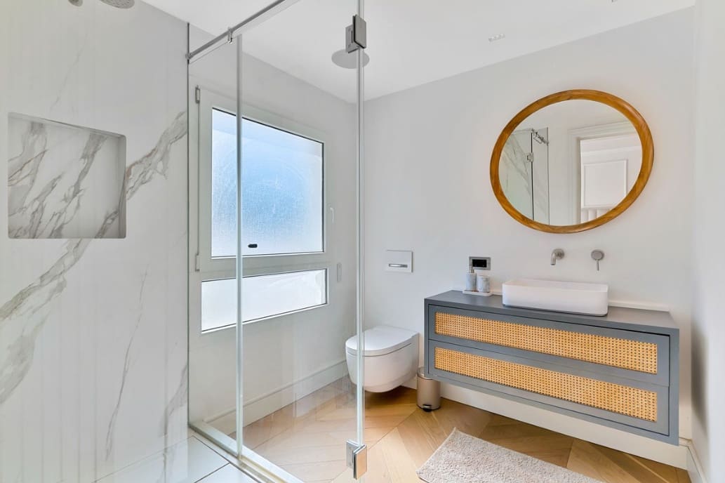 3 sovrum Semi-fristående Villa till salu i Marbella med pool garage - 1 195 000 € (Ref: 9398317)