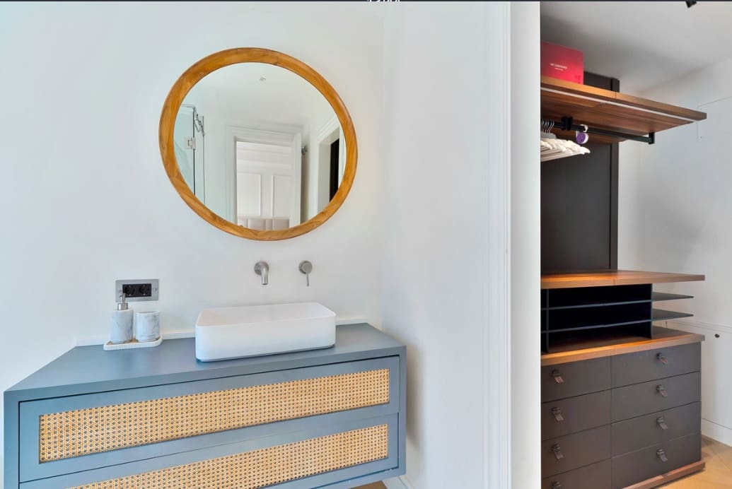 3 sovrum Semi-fristående Villa till salu i Marbella med pool garage - 1 195 000 € (Ref: 9398317)