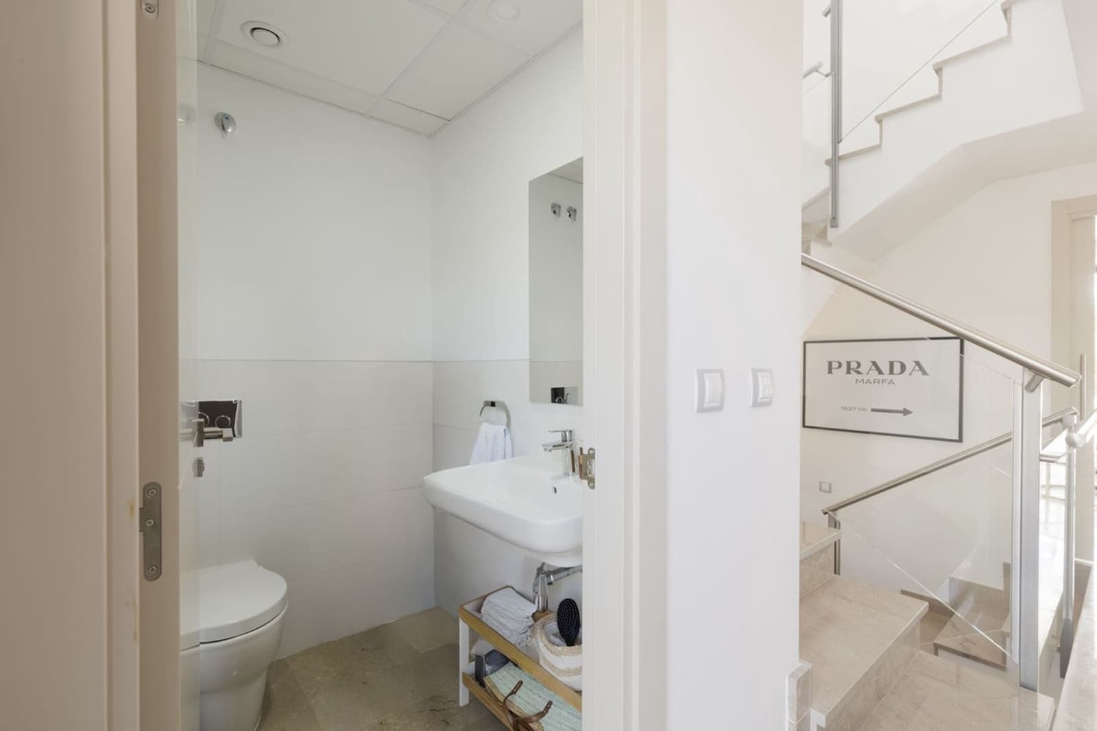 3 slaapkamer Huis te koop in Nueva Andalucia met zwembad garage - € 1.050.000 (Ref: 9398319)