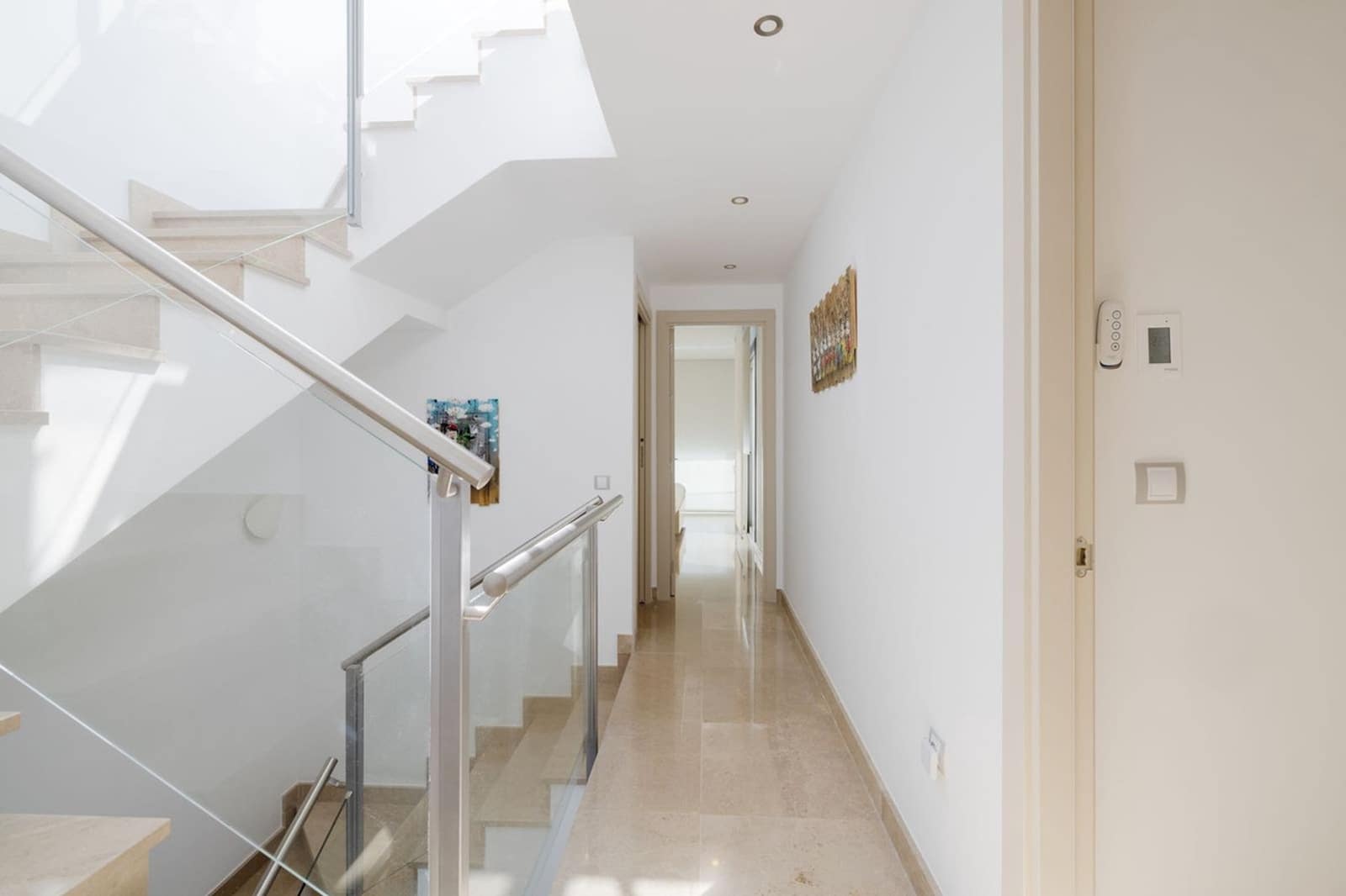 3 slaapkamer Huis te koop in Nueva Andalucia met zwembad garage - € 1.050.000 (Ref: 9398319)