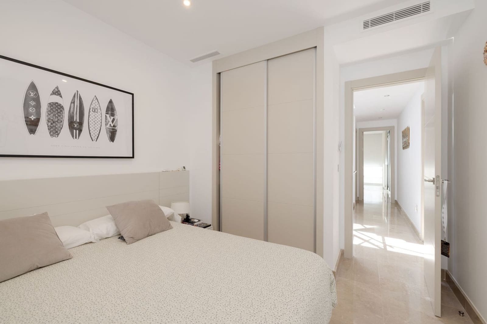 3 slaapkamer Huis te koop in Nueva Andalucia met zwembad garage - € 1.050.000 (Ref: 9398319)