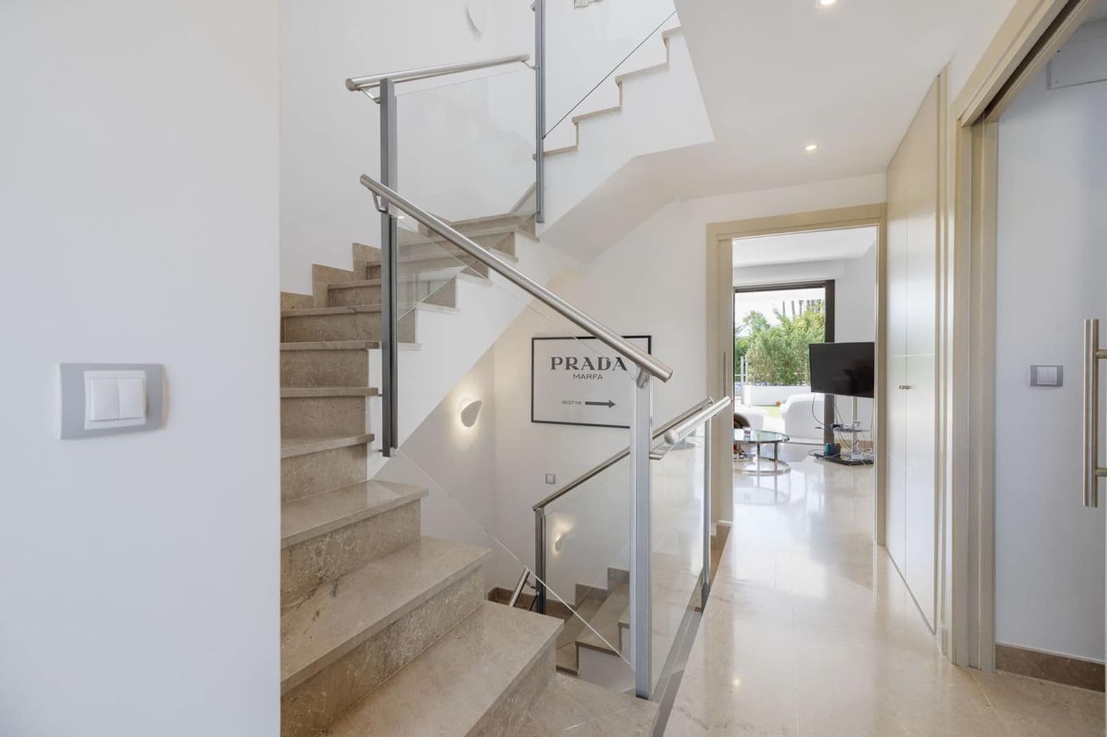 3 slaapkamer Huis te koop in Nueva Andalucia met zwembad garage - € 1.050.000 (Ref: 9398319)