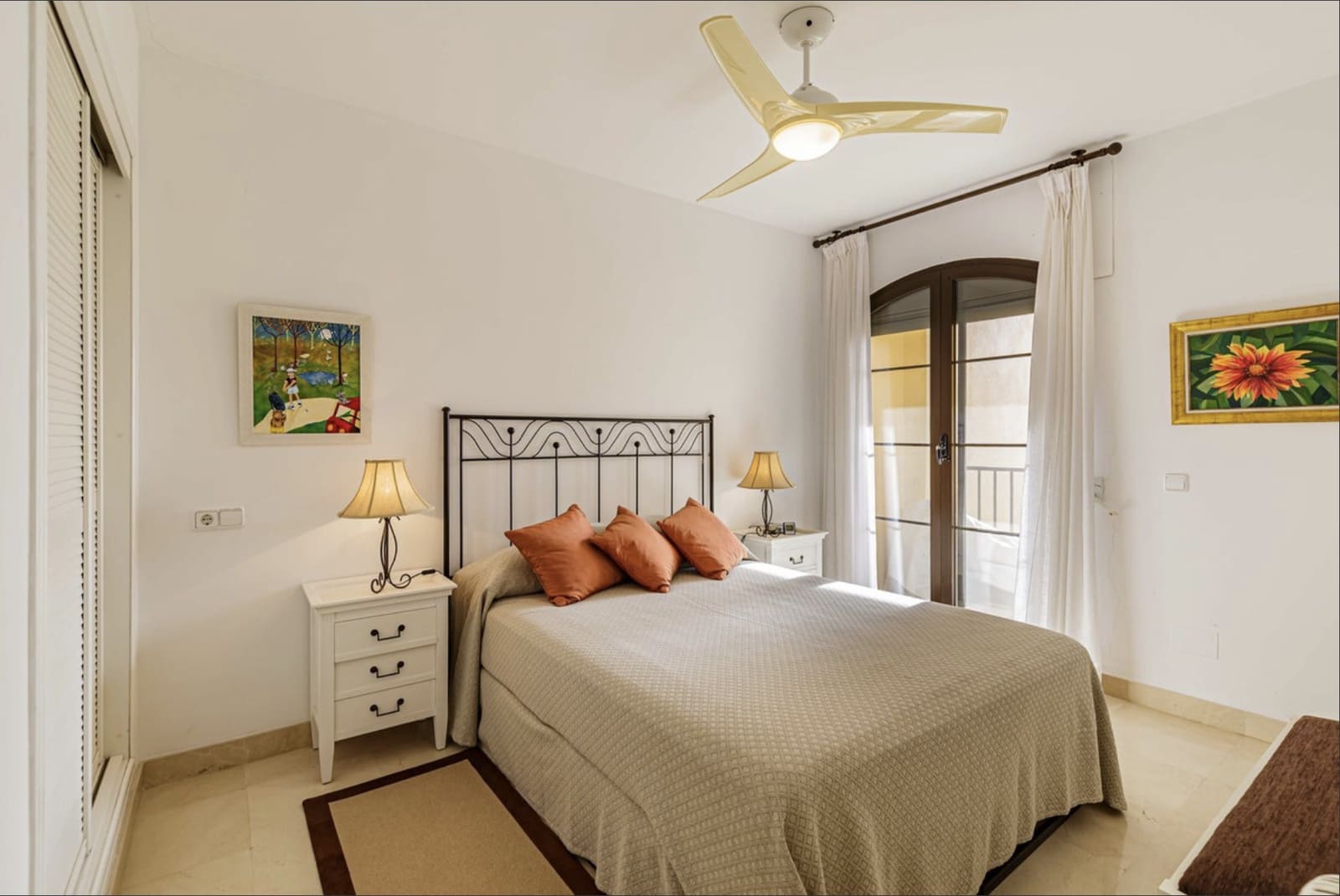 3 bedroom Penthouse for sale in Benahavis with pool garage - € 995,000 (Ref: 9398320)