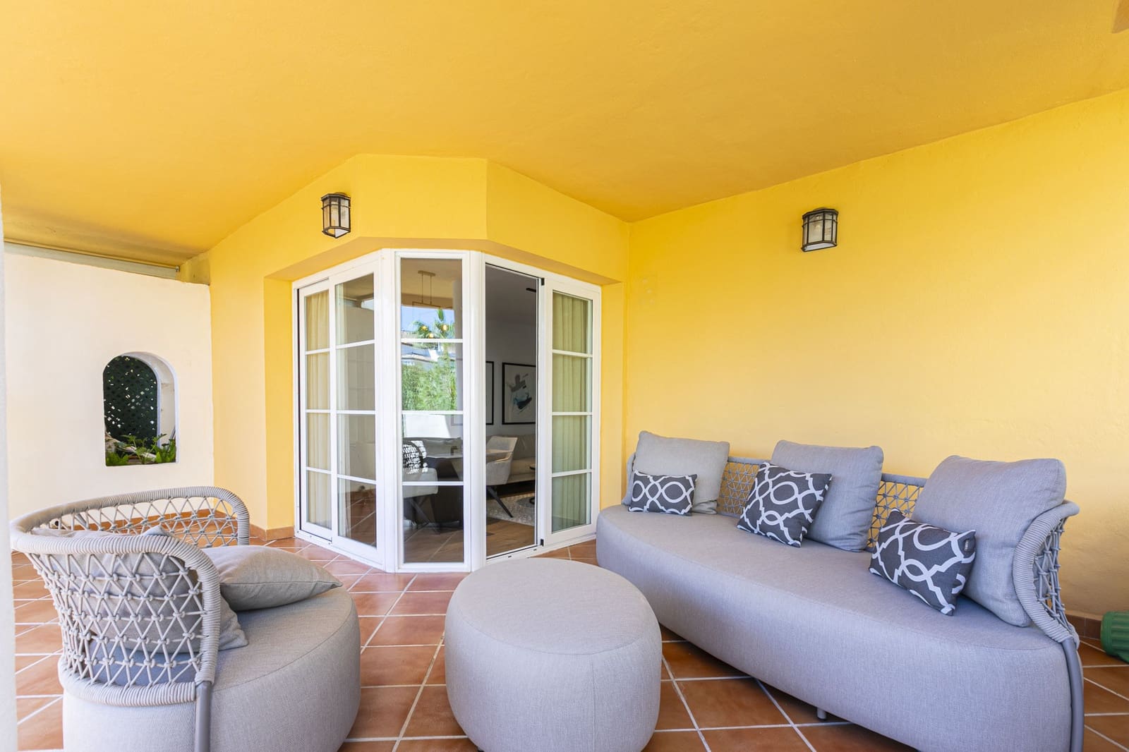 3 bedroom Apartment for sale in Marbella with pool garage - € 620,000 (Ref: 9398321)